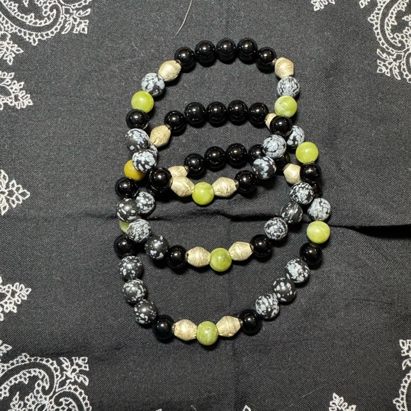 JUNGLE HIPPIE BRACELET - olive jade, snowflake obsidian, black onyx - Picture 1 of 9